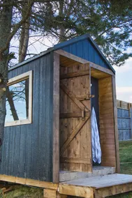 Waterfront Cottage | Hot Tub | Sauna | Sleeps 6 - Image 4
