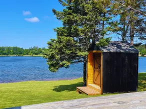 Waterfront Cottage | Hot Tub | Sauna | Sleeps 6 - Image 3