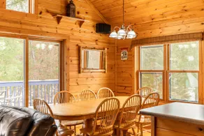 Sand Rock Lodge, Fire Pit, 3bd, 2bth sleeps 10 - Image 3