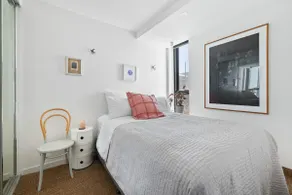 1BD Artist's Apartment in the Heart of Collingwood - Image 4