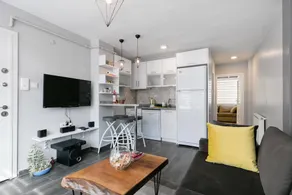 Warm Flat with a Terrace Near Taksim Square - Image 2