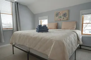 House on the Babbling Brook- Quiet 2BR + King Bed! - Image 2