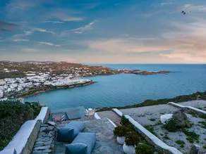 Mykonos Psarou Place with Private Jacuzzi - Image 5