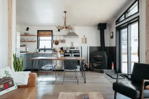 Cozy Creekside Cabin | 5 Mins to Windham Mt! - Image 3