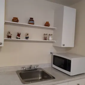 Whole basement apartment - Image 5