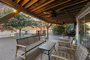 Lone Star Lake Cottage-4 bed/bath, putting green - Image 3