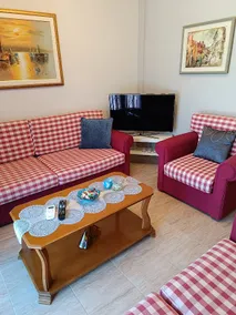 Panos House - Warm and cozy retreat - Image 2