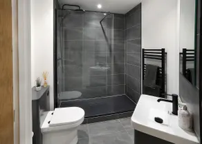 Ground Floor Stratford Flat - Free Parking - Image 3
