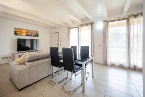 [Gardaland_Luxury_Apartment] Pool & Free Parking - Image 2
