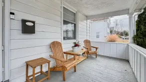 Cozy Apartment Near Wesleyan and Town Center - Image 5