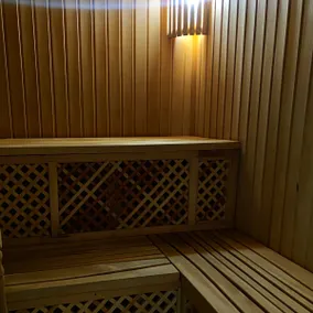 Heated pool – Sauna - Image 3