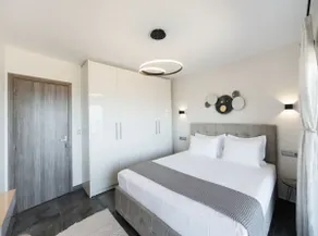Adam's Suite - Image 2