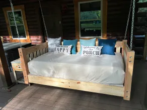 Calming Creekside Cabin - Image 4