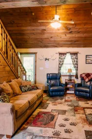 Bear Run – Cozy Rustic Cabin with Modern Comforts - Image 3