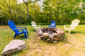 Bear Run – Cozy Rustic Cabin with Modern Comforts - Image 2