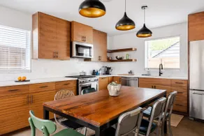 Stylish East Austin 2BR | Walk to East 6th - Image 2