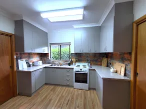 Ideal base for Hiking, Boating, Fishing & Sleeps 8 - Image 3