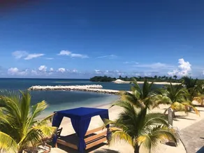 4 Bedroom with Private Beach - Image 2