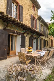 family house with a large garden (one mas) - Image 2