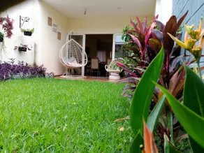 ”Oasis Colibrí: Nature and Comfort” - Image 2