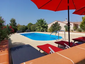 Adults Only: Relax in nature & heated pool - Image 2