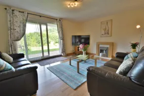 Paddocks Holiday Cottages Begonia - Image 3