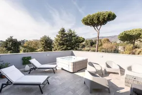 Penthouse + Jacuzzi (panoramic view) near Rome. - Image 3