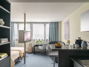 Numa | XL Studio with Kitchen & Twin Beds - Image 5