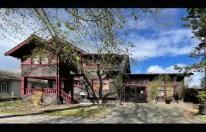 Craftsman home~ Close to Light Rail, UW, U-Village - Image 2