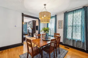 As Seen on TV: Safest Area Lincoln Park Duplex - Image 4