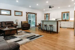 OurDuneDelight-3 bed | 2 bath | Parking | Clean - Image 2