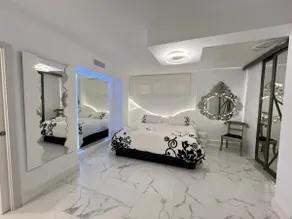 Spectacular Home IN Marbella Playa de Cabo Pino - Image 2