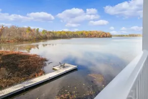 Luxury Lakefront Retreat Near Gun Lake - Image 3