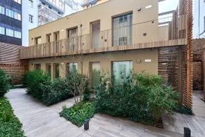 Smart Garden Cabin - Image 4