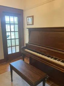 Oliver Farm House - Image 4