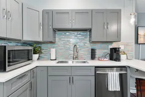 Coastal Waterview Condo 10 min to Beach - Image 5