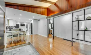 Heated-Floor Townhouse • 5 min to MHT Airport - Image 5