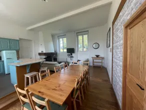 Family home in the countryside - Image 3