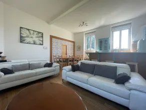 Family home in the countryside - Image 2