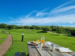 Cosy home in Woolacombe, near the beach, with pool - Image 3