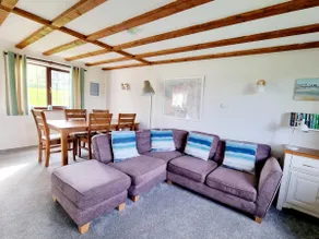 Cosy home in Woolacombe, near the beach, with pool - Image 4