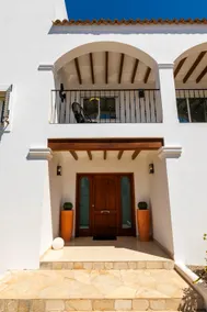 Villa Luna Ibiza Center 8 Pax - Image 3