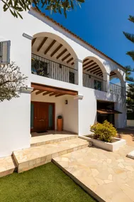 Villa Luna Ibiza Center 8 Pax - Image 2