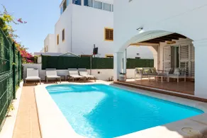 Villa Luna Ibiza Center 8 Pax - Image 4