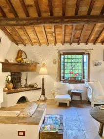 Farmhouse in Chianti - Tuscan Countryhouse - Image 3