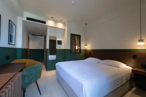 Deluxe Room - Evripidou 7 Kalamata Mediter. Suites - Image 2