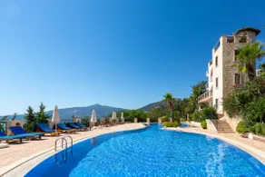 Kalkan Apartment with Bay Views - Image 3