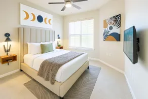 Sunshine Stay | 2BR Galleria Apartment Nr Mall - Image 4