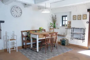 Apartment with stunning views of the castle. - Image 2