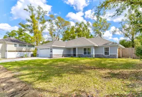 Sanford's Seahaven | Close to downtown & the lake - Image 2